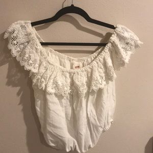 White off the shoulder crop top